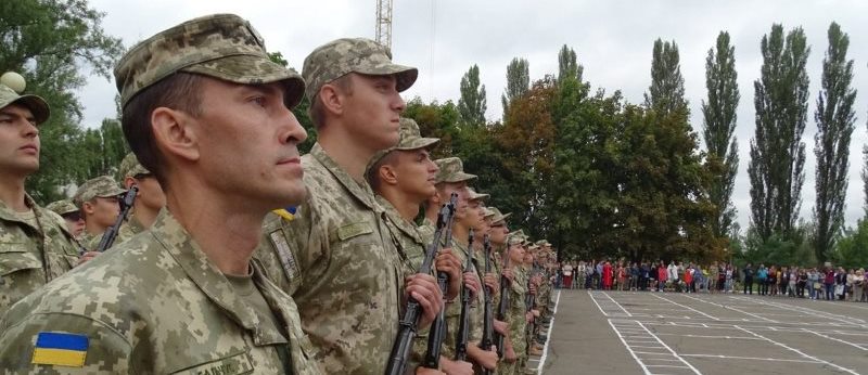 Чоловіки поспішають оновити дані у ТЦК до 16 липня: кого першочергово мобілізують до ЗСУ