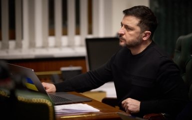 Зеленський прокоментував критику Залужного: чи чекати звільнення головнокомандувача?