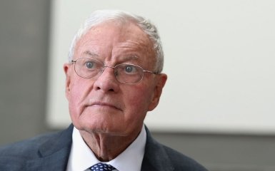 Келлог закликає Зеленського: не відступати з Донецької області