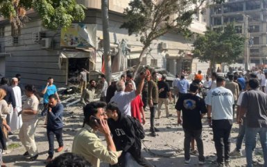 Вибух в іранському порту: вже відомо про загиблих та постраждалих