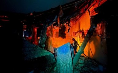 Російські нічні атаки знеструмили 5 областей: перевір, чи є світло у тебе.