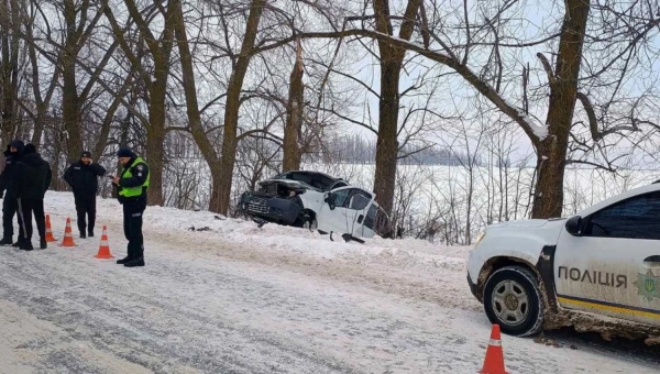 Три життя обірвало смертельне ДТП на Вінниччині: зіткнулися два авто
