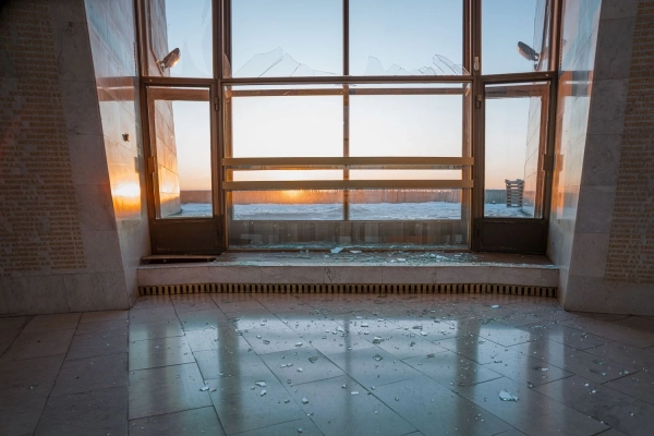 Росіяни знищили залу слави біля “Батьківщини-матері”: повідомив міністр