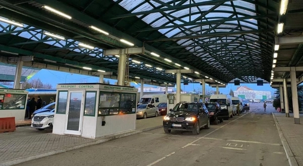 На кордоні з Молдовою обмежать рух через пункти пропуску у зв’язку зі складними погодними умовами