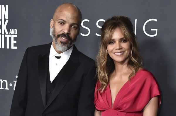 Геллі Беррі та Ван Хант: почуття, що переросли…