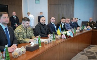 Україна, РФ та США: інсайдери розкривають тривожні деталі переговорного процесу