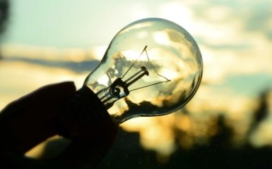 Російські атаки залишили без світла чотири українські області: енергетики працюють над відновленням