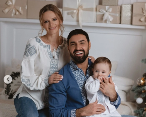 Козловський святкує 2-річчя сина: артист поділився зворушливими кадрами…