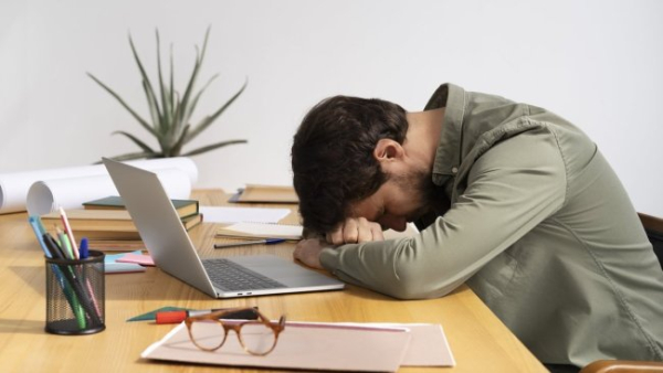 Прокрастинація: вчені розкрили неочікувані переваги відкладання справ