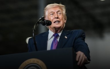 Трамп: Зеленський піариться на проханні про допомогу