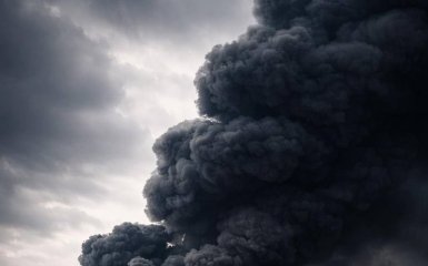 Сили оборони завдали ударів по заводу РФ у Ленінградській області