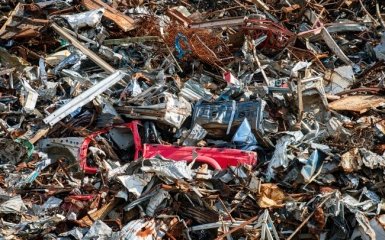 ЄС закупив російського металу на 2 мільярди євро у 2025 році