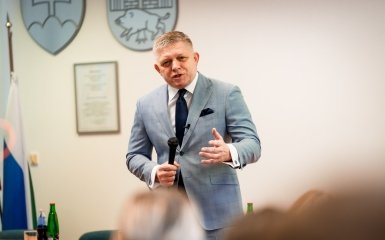 Словаччина переймає виклик: Фіцо залякує Україну новою стратегією