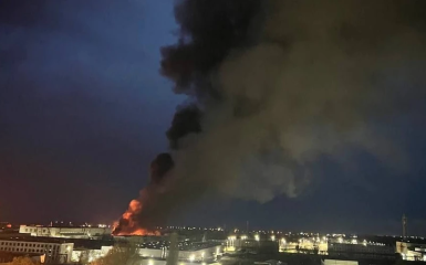 ВМС України знищують завод “Атлант Аеро” в Таганрозі “Нептунами”: відео наслідків