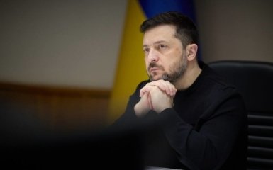 Зеленський завдав удару: нові санкції проти РФ за викрадення дітей та тіньовий&hellip;