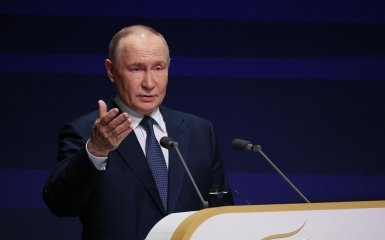 Крим: Путін перетворює півострів на бойовий плацдарм