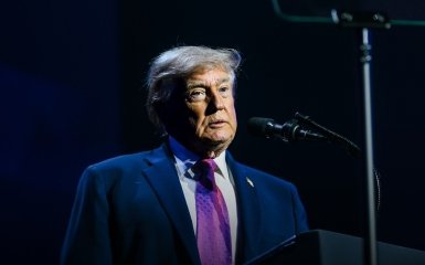 Трамп різко відреагував на звернення принца Гаррі щодо України: що сталося