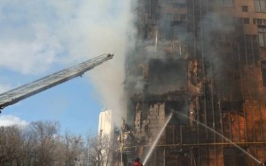 Харків: Російський дрон влучив у житловий будинок, є жертви.