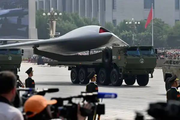 США та Китай: New York Times розкриває деталі гонки озброєнь