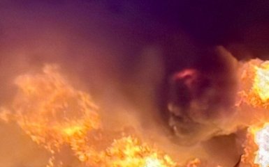 ЗСУ нищать ворожі ешелони, НПЗ “Ярославський” та ППО: потужні удари по тилах&hellip;