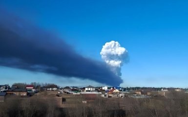 Гучна “бавовна” лунала у Пермі та Дзержинську — відео