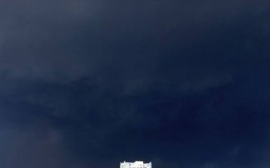 СБУ завдала нищівного удару по російському НПЗ “Перм” на відстані 1500 км&hellip;