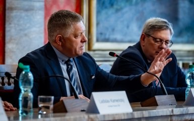 Чехія відкрила повітряний простір для борту Фіцо, що прямував до Росії