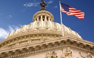 Сенат США наклав вето: нова бальна зала Трампа залишилася без бюджету