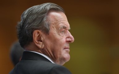 Німеччина відхилила ідею Путіна: Шредер не стане посередником