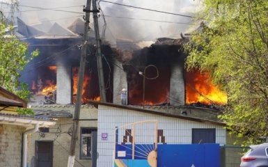 Рятувальники витягли тіло з-під руїн дитсадка у Сумах