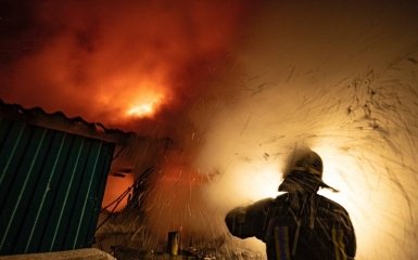 Українські дрони атакували РФ: влада країни-агресора підтвердила масштаби удару (відео)