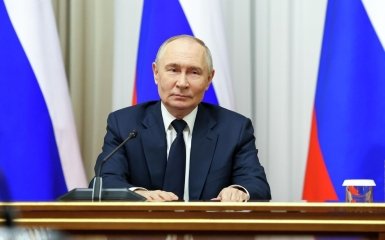 Лукас розкрив причини зміни тону Путіна стосовно Зеленського