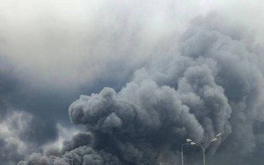 Москва у вогні: понад 300 дронів атакували столицю РФ, лунають вибухи.