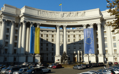 МЗС звітує: як чотири українці повернулися з Ірану