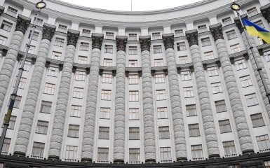 Кабмін запустив комплексну систему допомоги переселенцям