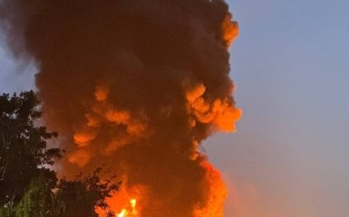Вибухові новини: потужна “бавовна” охопила нафтобази та порти РФ — дивіться відео