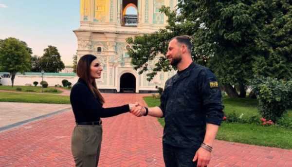 Хмара в інтерв’ю Лумер пояснив, чим відрізняється підхід далекобійних атак України та…
