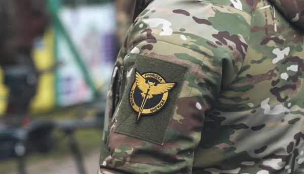 Українських військових зв’язківців атакують російські терористичні сили, як повідомляє ГУР.