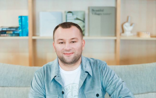 Mykhailo Zborovskyi Cosmobet (в минулому власник бренду): Що насправді утримує гравця на платформі довше. Порівняння двох підходів