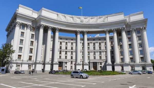 Міністерство закордонних справ України закликає ОБСЄ зайняти послідовну позицію щодо нелегальності російських «виборів» на тимчасово окупованих українських землях.