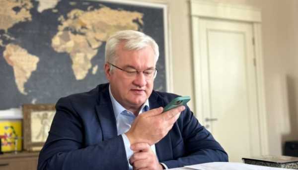 Вірменський міністр закордонних справ та Сибіга обговорили питання безпеки в регіоні.