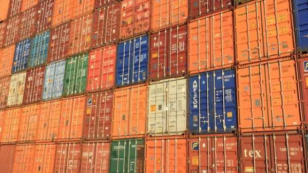 Бізнес пропонує тимчасово полегшити вимоги до маркування продукції.