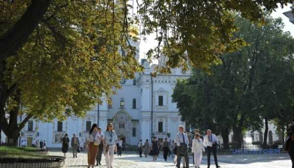 Перетворення Києво-Печерської лаври на український Ватикан