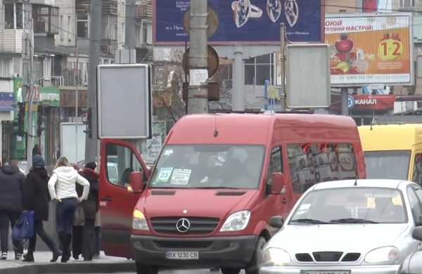 Київські автобуси, трамваї, тролейбуси: оновлені шляхи слідування ключових маршрутів