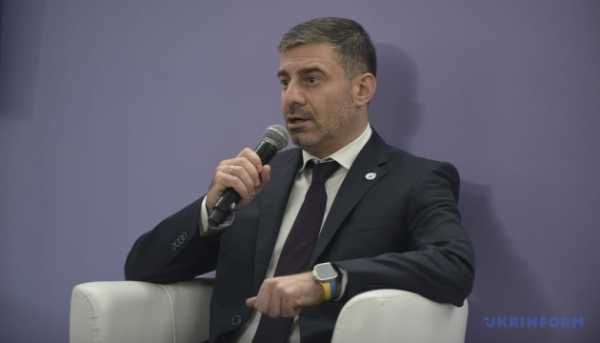 Щонайменше 375 українців померли, перебуваючи у російському полоні, повідомляє омбудсман.