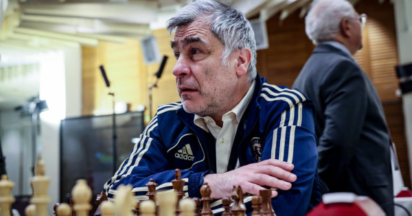 Василь Іванчук, український шахіст, буде введений до Зали світової шахової слави.