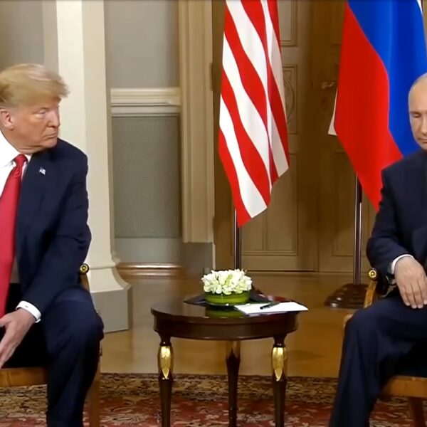 Трамп повторює шлях Путіна: експерт про пріоритет миру над зустрічами