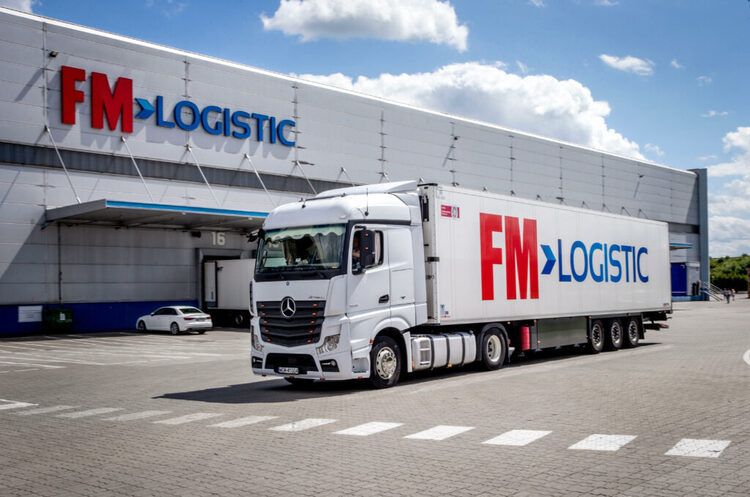 Зруйнований склад FM Logistic Зруйнований склад FM Logistic після обстрілу