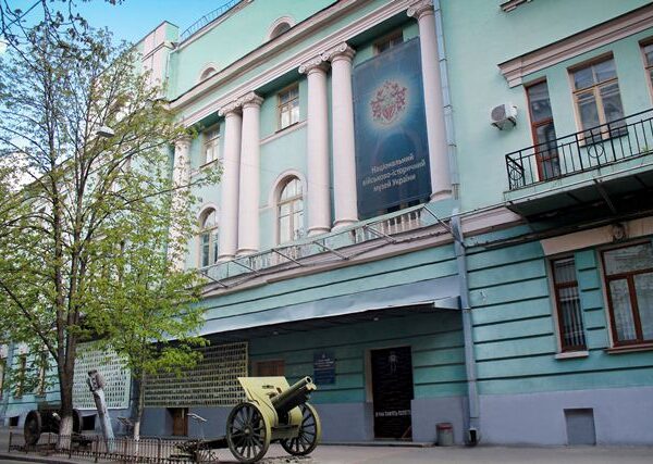 Відкрийте нові світи: Завантажте безкоштовний 3D-редактор для ваших ідей