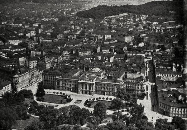 Університет Яна Казиміра, Львів. Фото 1938 року
